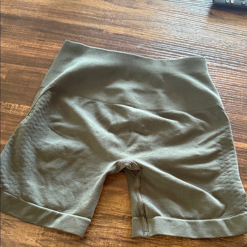 Alphalete shorts
